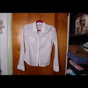 Thin white embroidered cotton Abercrombie blouse